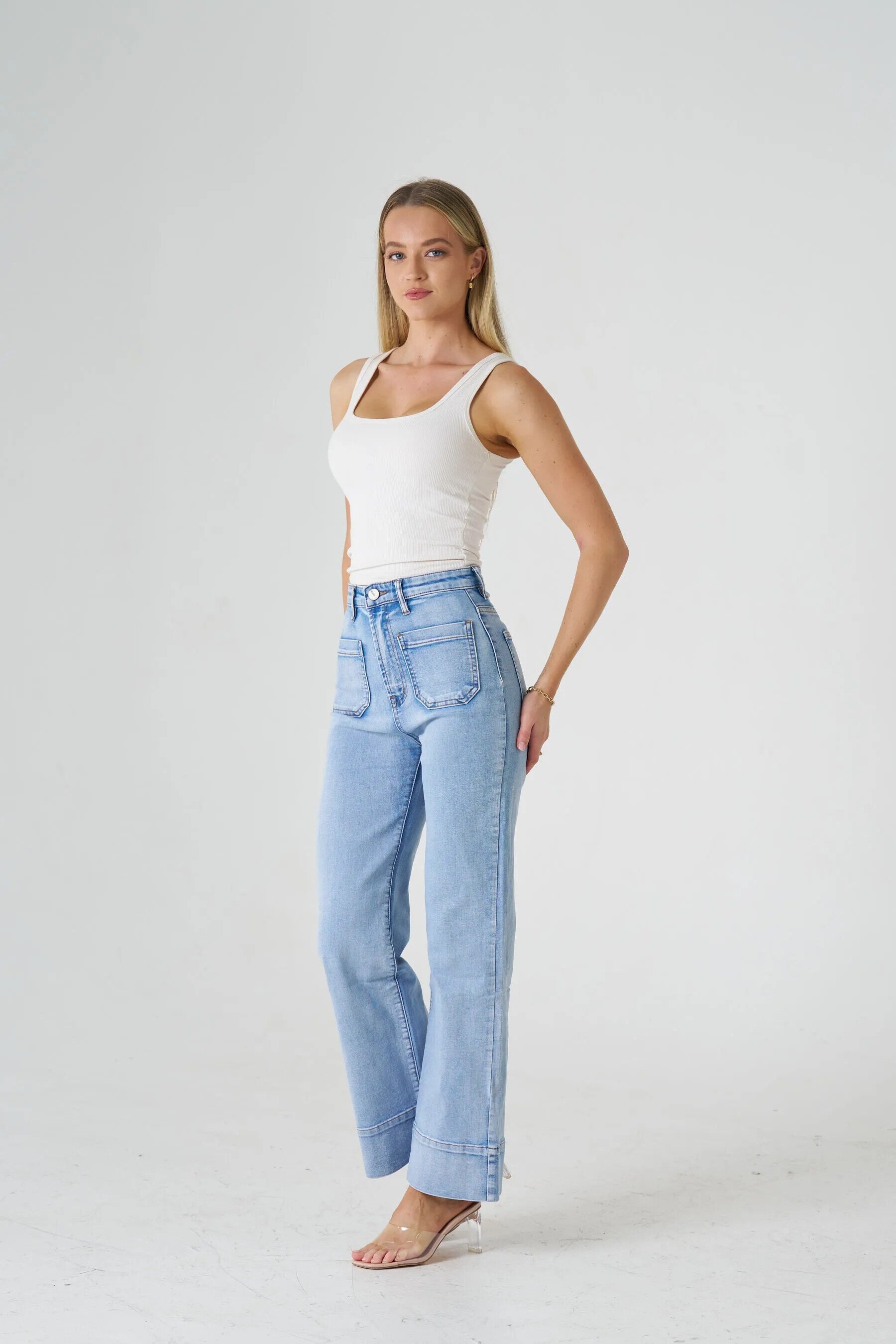 3084 Patch Pocket Jean - Light