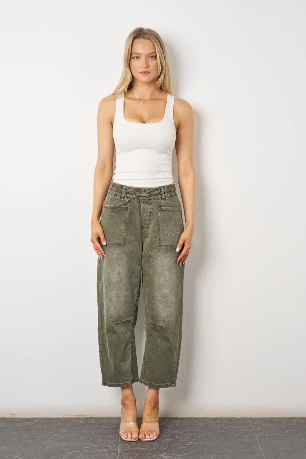 BA352 Barrel Jeans - Khaki